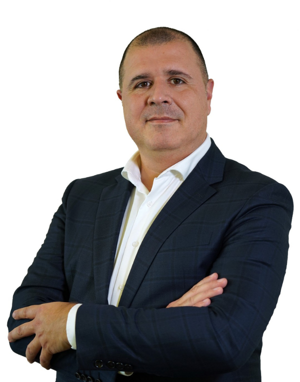Nuno Almeida Bio